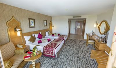 Imagine pentru Hotel Royal Dragon 5* valabile pentru Paste  2026