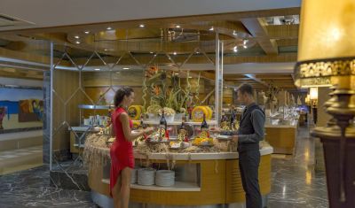 Imagine pentru Hotel Royal Dragon 5* valabile pentru Paste  2026