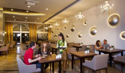 Imagine pentru Hotel Royal Holiday Palace 5* valabile pentru Paste  2026