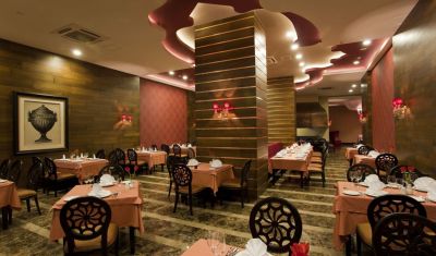 Imagine pentru Hotel Royal Holiday Palace 5* valabile pentru Paste  2026