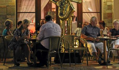 Imagine pentru Hotel Royal Palace Helena Park 5* valabile pentru Paste  2026