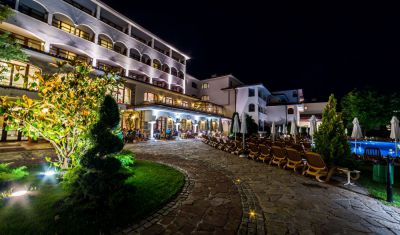 Imagine pentru Hotel Royal Palace Helena Park 5* valabile pentru Paste  2026