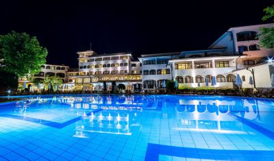 Imagine pentru Hotel Royal Palace Helena Park 5* valabile pentru Paste  2026