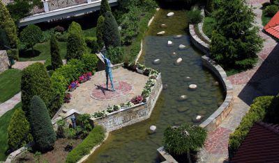 Imagine pentru Hotel Royal Palace Helena Park 5* valabile pentru Paste  2026