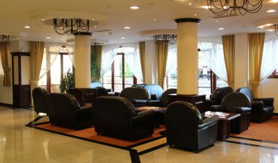 Imagine pentru Hotel Royal Palace Helena Park 5* valabile pentru Paste  2026