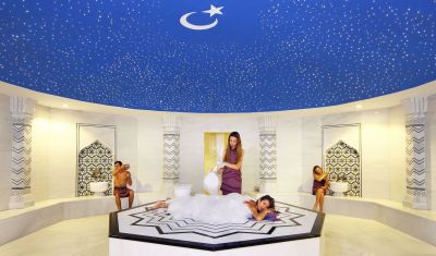 Imagine pentru Hotel Royal Taj Mahal 5*  valabile pentru Paste  2026