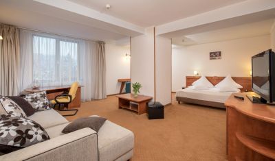 Imagine pentru Hotel Rozmarin 4* valabile pentru Paste  2026