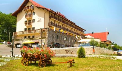 Imagine pentru Hotel Rozmarin 4* valabile pentru Paste  2026