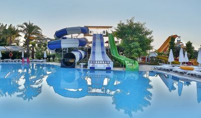 Imagine pentru Hotel Saturn Palace Resort 5* valabile pentru Paste  2026