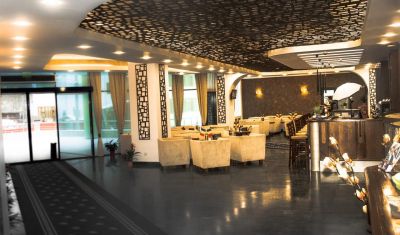 Imagine pentru Hotel Ski & Sky 4* valabile pentru Paste  2026