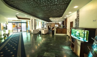 Imagine pentru Hotel Ski & Sky 4* valabile pentru Paste  2026