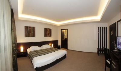 Imagine pentru Hotel Smart 4* valabile pentru Paste  2026