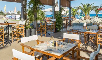 Imagine pentru Hotel St Raphael Resort & Marina 5* valabile pentru Paste  2026