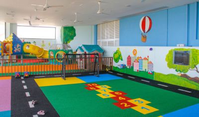 Imagine pentru Hotel St Raphael Resort & Marina 5* valabile pentru Paste  2026