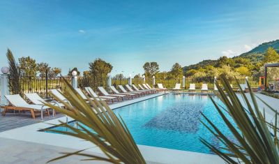 Imagine pentru Hotel Sunny Castle 4* valabile pentru Paste  2026
