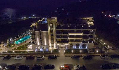 Imagine pentru Hotel Sunny Castle 4* valabile pentru Paste  2026