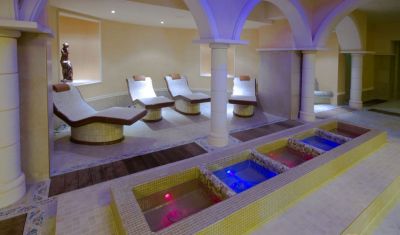 Imagine pentru Hotel Sunset Resort 5* valabile pentru Paste  2026