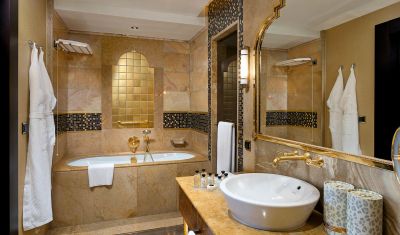 Imagine pentru Hotel Titanic Mardan Palace 5* valabile pentru Paste  2026