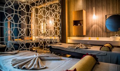 Imagine pentru Hotel Trendy Lara Resort 5* valabile pentru Paste  2026