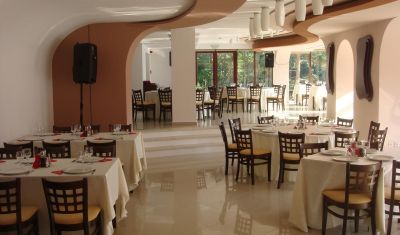 Imagine pentru Hotel Valea Cu Pesti 4* valabile pentru Paste  2026