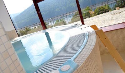 Imagine pentru Hotel Valea Cu Pesti 4* valabile pentru Paste  2026