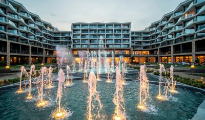 Imagine pentru Hotel Wave Resort 5* valabile pentru Paste  2026