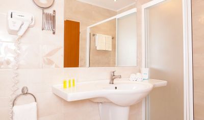 Imagine pentru Hotel Wela 4* valabile pentru Paste  2026