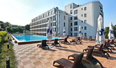 Imagine pentru Hotel White Rock Castle 4*  valabile pentru Paste  2026