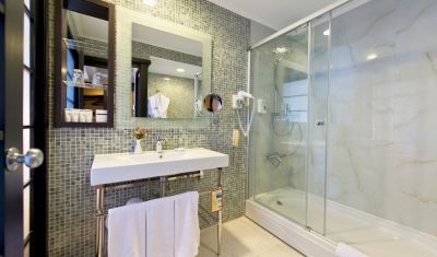 Imagine pentru Limak Lara De Luxe Hotel & Resort 5* valabile pentru Paste  2026