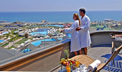 Imagine pentru Limak Lara De Luxe Hotel & Resort 5* valabile pentru Paste  2026