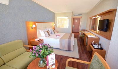 Imagine pentru Paste Ortodox pe Bosfor valabile pentru Paste  2026