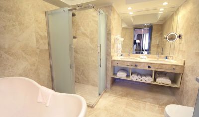 Imagine pentru Paste Ortodox pe Bosfor valabile pentru Paste  2026