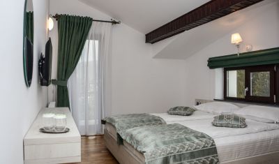 Imagine pentru Pensiunea Hilltop 3* valabile pentru Paste  2026