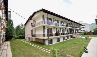 Imagine pentru Q Hotel 3*  valabile pentru Paste  2026