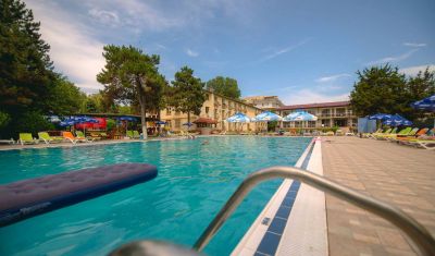 Imagine pentru Q Hotel 3*  valabile pentru Paste  2026