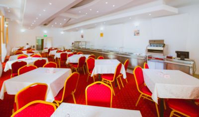 Imagine pentru Q Hotel 3*  valabile pentru Paste  2026