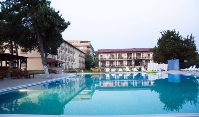 Imagine pentru Q Hotel 3*  valabile pentru Paste  2026