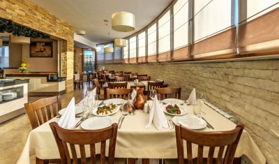 Imagine pentru Regnum Bansko Ski Hotel & Spa 5* valabile pentru Paste  2026