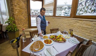 Imagine pentru Regnum Bansko Ski Hotel & Spa 5* valabile pentru Paste  2026