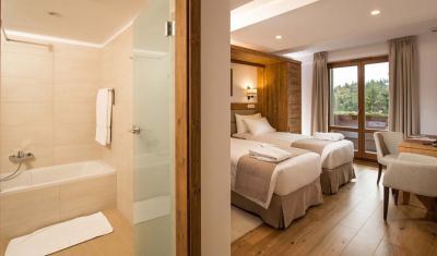 Imagine pentru Teleferic Grand Hotel 4* valabile pentru Paste  2026