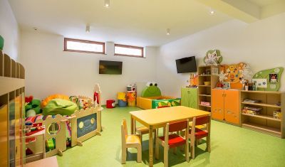 Imagine pentru Teleferic Grand Hotel 4* valabile pentru Paste  2026