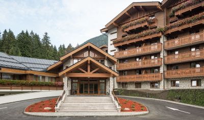 Imagine pentru Teleferic Grand Hotel 4* valabile pentru Paste  2026