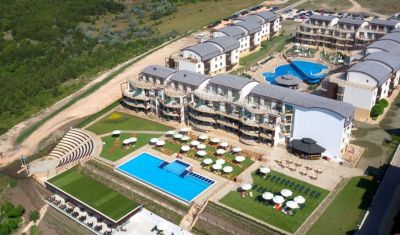 Imagine pentru Topola Skies Resort & Aquapark 4*  valabile pentru Paste  2026