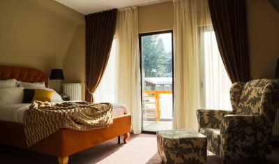 Imagine pentru Villa Oblique 5* valabile pentru Paste  2026