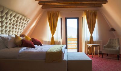 Imagine pentru Villa Oblique 5* valabile pentru Paste  2026