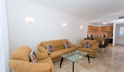 Imagine pentru Aparthotel Kaliakria Resort 4* valabile pentru Paste si 1 Mai 