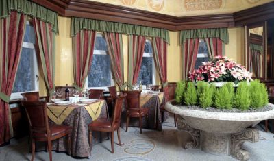 Imagine pentru Hotel Festa Winter Palace 5* valabile pentru Paste si 1 Mai 