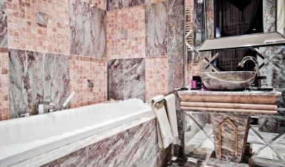 Imagine pentru Hotel Royal Castle Design & Spa 5* valabile pentru Paste si 1 Mai 