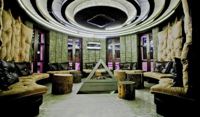 Imagine pentru Hotel Royal Castle Design & Spa 5* valabile pentru Paste si 1 Mai 