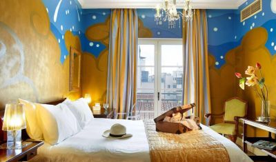 Imagine pentru Paste de 5* la Atena valabile pentru Paste si 1 Mai 